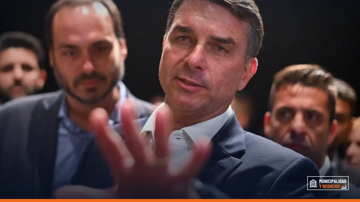 Flávio Bolsonaro en Miami, tras su llegada a Estados Unidos.