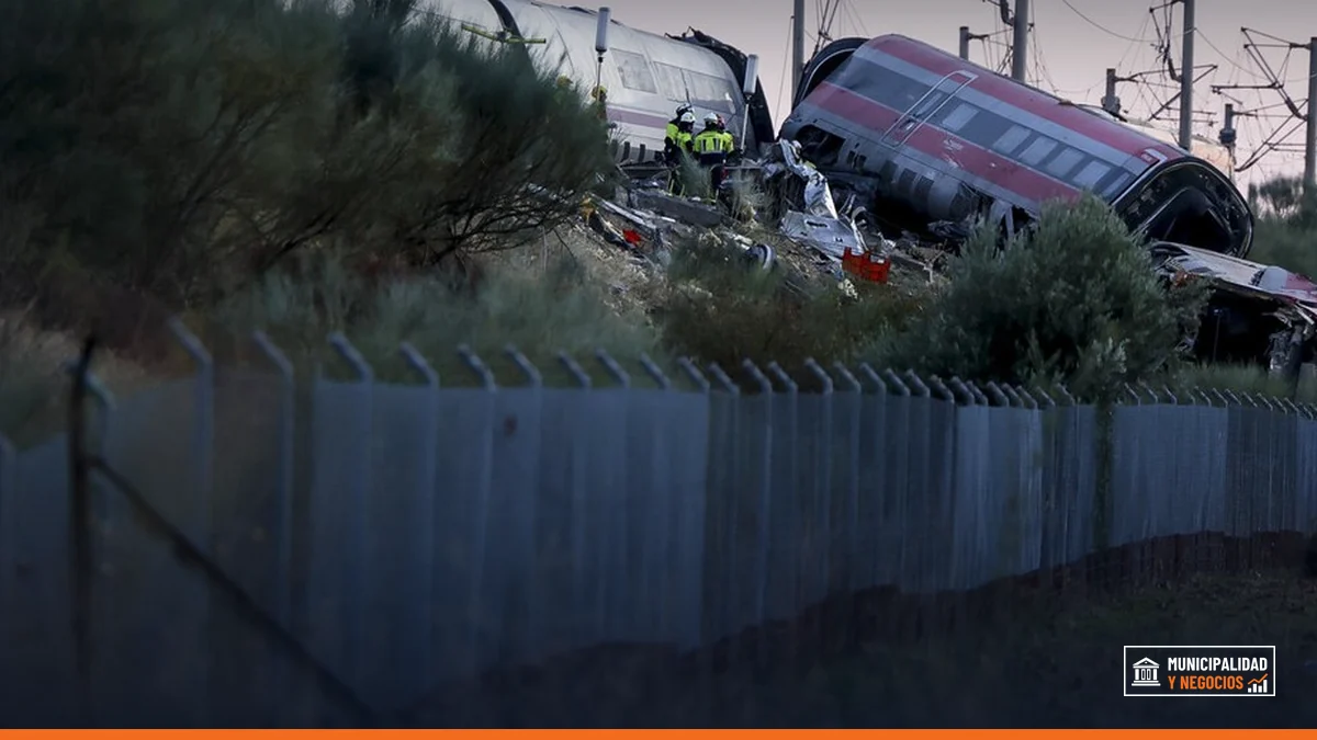 Imagen de un tren de alta velocidad en la vía ferroviaria.