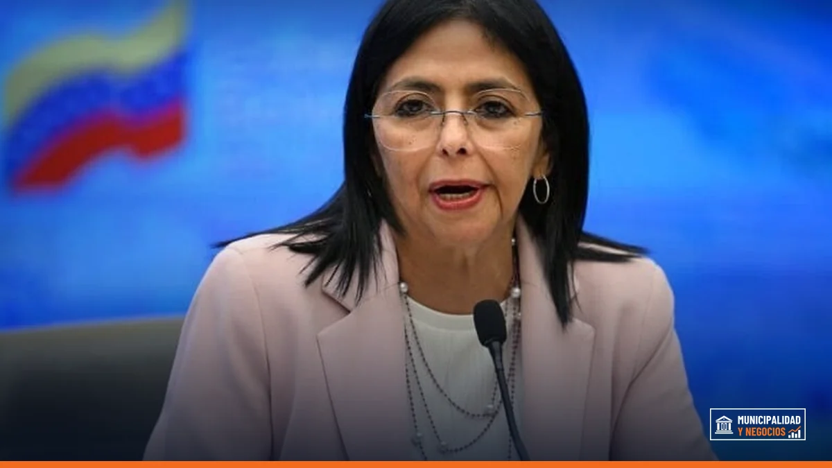 Imagen de la reunión entre la presidenta encargada de Venezuela y los líderes del chavismo y la oposición.